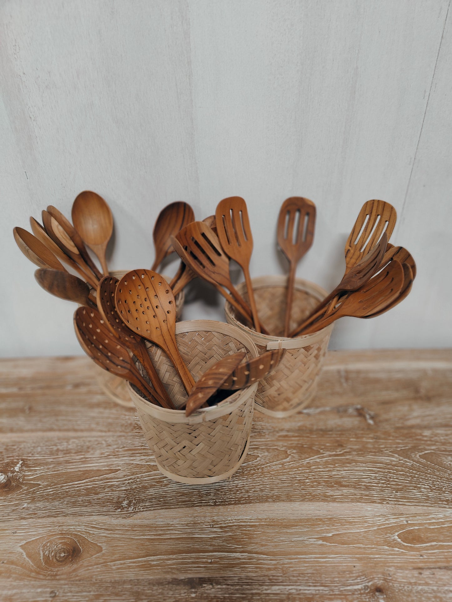 220113 spatel recht met gaatjes (strainer)