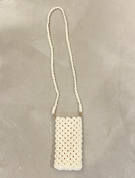 60001		Telefoontasjes macrame